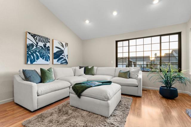 Image 5 of 50 For 4426 Desin Drive