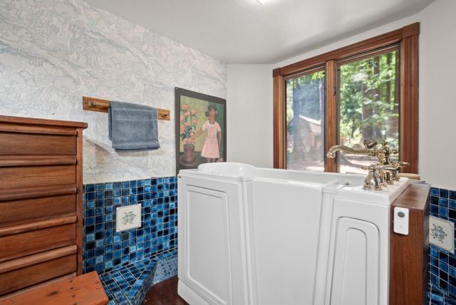 4611 Bonny Doon Road, Santa Cruz CA: https://media.crmls.org/mediaz/108a0058-4f4f-45db-a150-89b8cb4775af.jpg