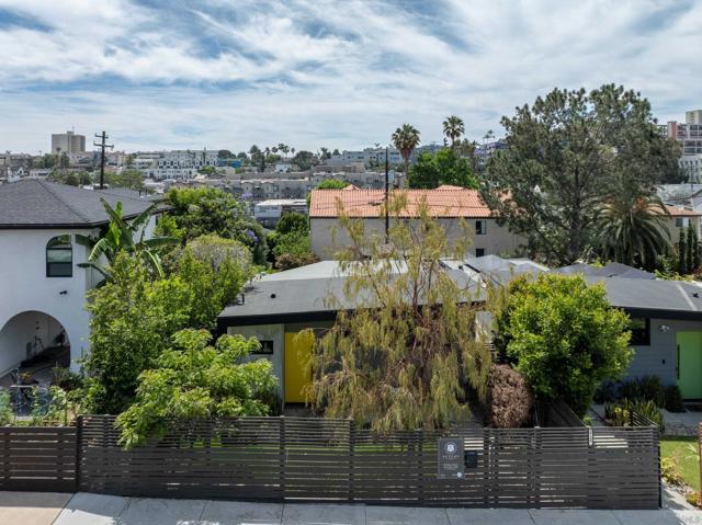 3718 Mississippi St, San Diego CA: https://media.crmls.org/mediaz/108a5ce8-9a60-4824-a38a-7c6694312b26.jpg