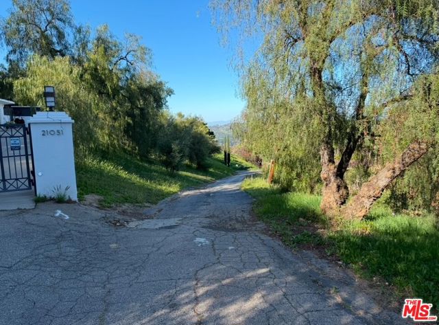 0 Fir Ridge Drive, Topanga CA: https://media.crmls.org/mediaz/108a730e-ca87-4f4b-8120-11c71f9893ad.jpg