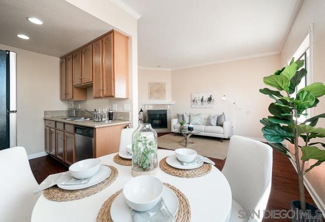 4153 Idaho St, San Diego CA: https://media.crmls.org/mediaz/108c1c75-775a-4e82-9aab-4cb600466347.jpg