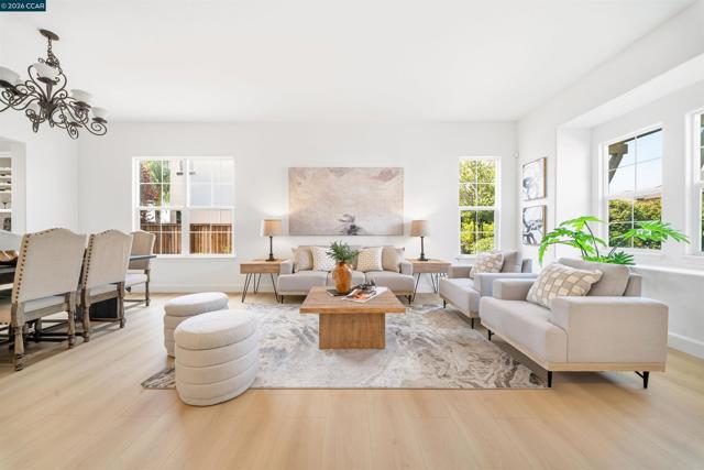 Image 8 of 55 For 2650 Casella Way