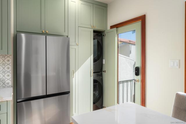 3077 Landis St, San Diego CA: https://media.crmls.org/mediaz/108c8d76-cae3-4866-860f-842b0b5b7ea5.jpg