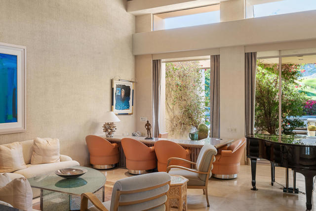 203 Kiva Drive, Palm Desert CA: https://media.crmls.org/mediaz/108dc231-f365-4b38-b838-be1186d498d8.jpg