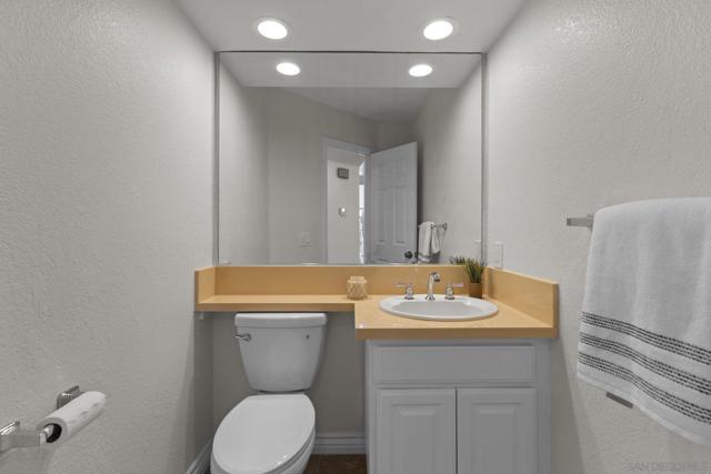 12372 Mona Lisa St, San Diego CA: https://media.crmls.org/mediaz/108de893-d763-4f80-9b2f-7cf303fea455.jpg