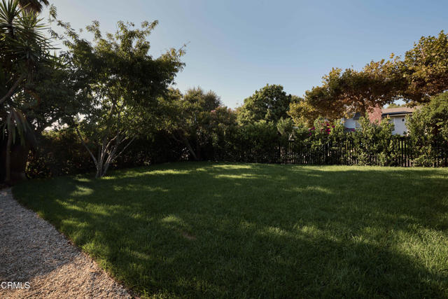 Detail Gallery Image 36 of 44 For 12406 La Maida St St, Los Angeles,  CA 91607 - 4 Beds | 4/1 Baths