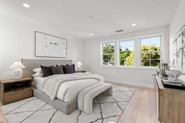 163 Iris Street, Redwood City CA: https://media.crmls.org/mediaz/1091c174-2c67-49aa-ae7d-79544f4d1712.jpg