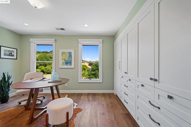300 Rancho de Maria, Martinez CA: https://media.crmls.org/mediaz/1091d351-ae38-4326-b625-d17439537322.jpg