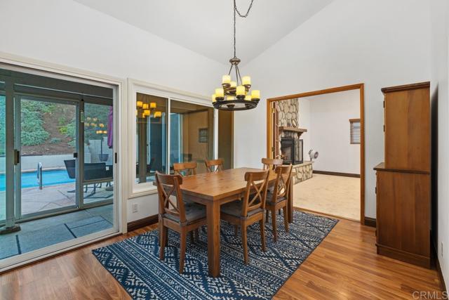 Detail Gallery Image 12 of 44 For 11515 Escoba Pl, San Diego,  CA 92127 - 4 Beds | 2 Baths