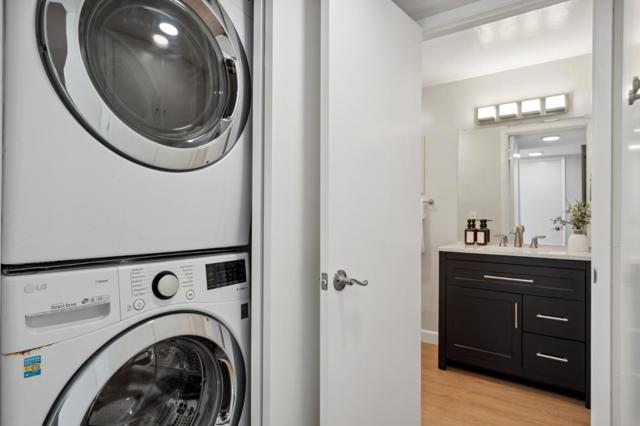 1045 Grebe Street, Foster City CA: https://media.crmls.org/mediaz/1093bb4b-1467-4906-9467-711510e7c7f2.jpg
