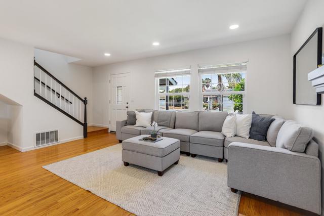 220 Belden Drive, San Jose CA: https://media.crmls.org/mediaz/1095f7c0-29fb-4a15-8060-e7e302081da5.jpg