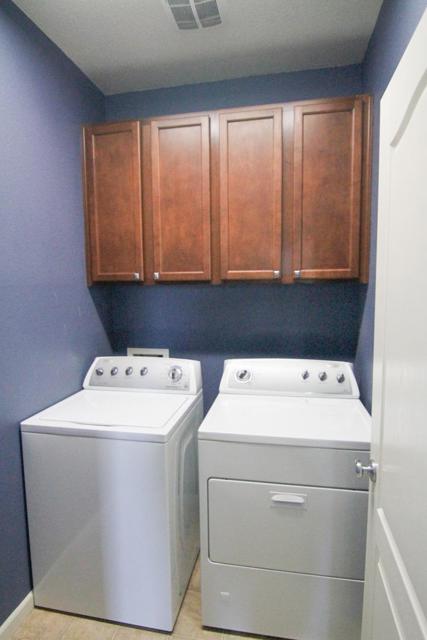 120 Sturla Way, Gilroy CA: https://media.crmls.org/mediaz/1096fed8-a0ff-4e14-aad5-cd8372936e7d.jpg