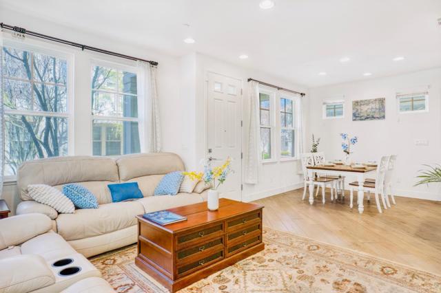 Image 4 of 38 For 109 Avellino Way