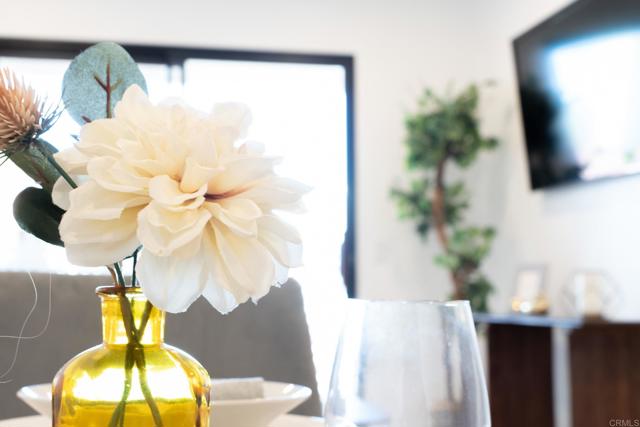 Detail Gallery Image 3 of 10 For 6330 Genesee Ave #318,  San Diego,  CA 92122 - 1 Beds | 1 Baths