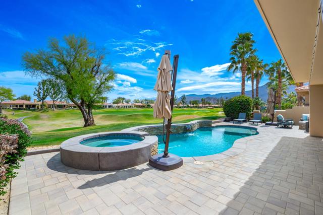 80305 Cedar, La Quinta CA: https://media.crmls.org/mediaz/109861f9-f4da-4217-86aa-4abe913038fd.jpg