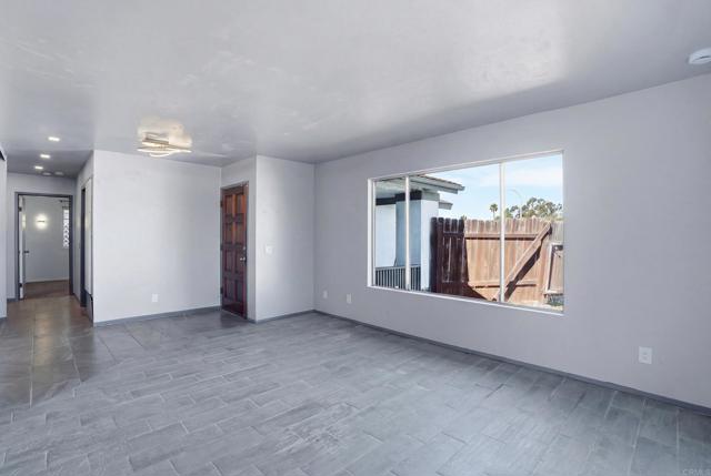 Detail Gallery Image 8 of 45 For 7851 Parma Ln, San Diego,  CA 92126 - 4 Beds | 2 Baths