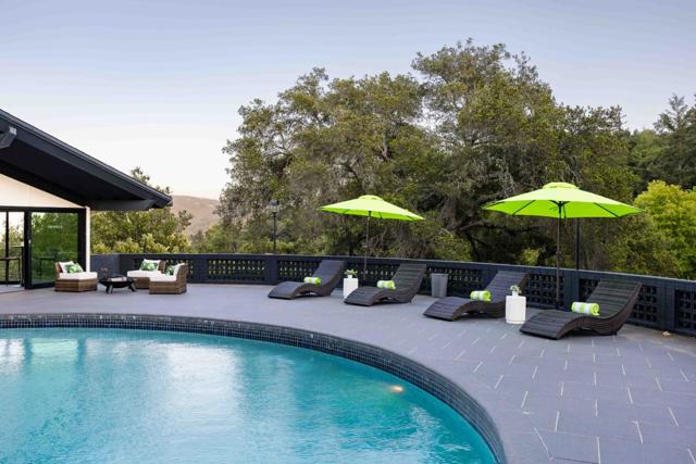 835 La Honda Road, Woodside CA: https://media.crmls.org/mediaz/10994109-fed6-412b-96bd-efdbeea85828.jpg