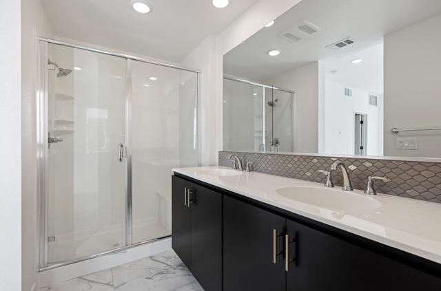 6677 Optimum Loop, San Jose CA: https://media.crmls.org/mediaz/10996bef-efa1-48a0-88d1-81b643e76e5a.jpg
