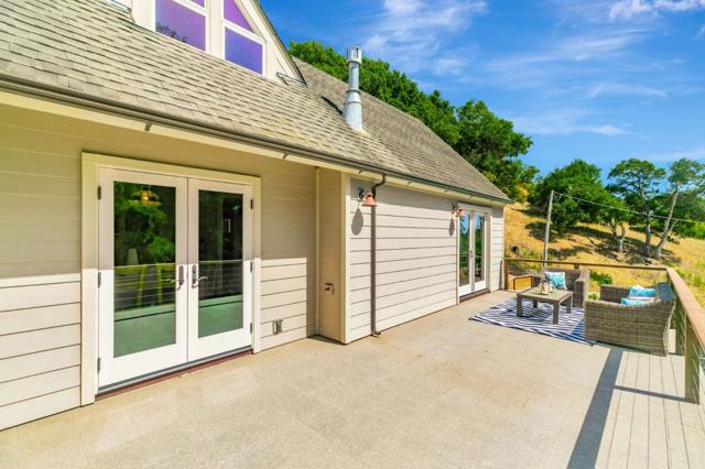 411 Hecker Pass Road, Watsonville CA: https://media.crmls.org/mediaz/109a438b-85b8-47b9-9ceb-e7a018260585.jpg