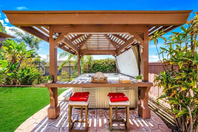 1396 Carneros Valley Street, Chula Vista CA: https://media.crmls.org/mediaz/109a8f53-0e29-48a2-bb9c-bad0e398355d.jpg