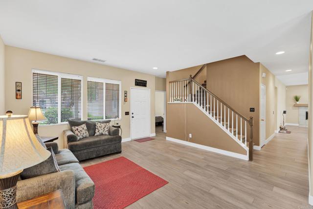 Detail Gallery Image 5 of 64 For 17866 Robusta Dr, Riverside,  CA 92503 - 6 Beds | 3 Baths