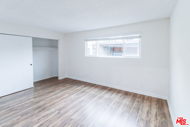 2602 Carnegie Lane, Redondo Beach CA: https://media.crmls.org/mediaz/109bb677-651f-40f8-8651-b6625de0c1e0.jpg