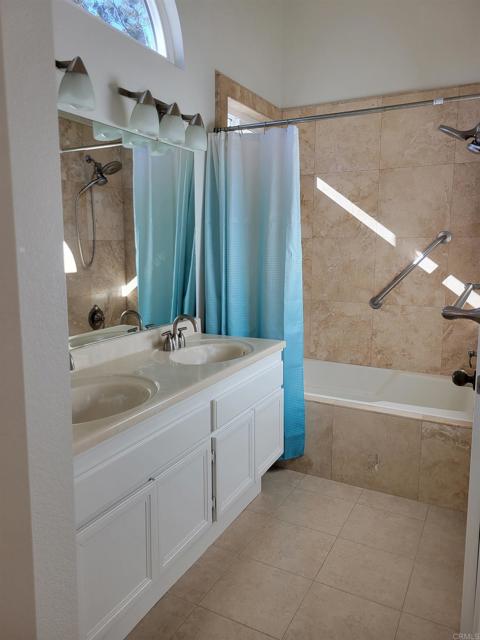 Detail Gallery Image 13 of 26 For 1217 Huntington Rd, San Marcos,  CA 92078 - 4 Beds | 2/1 Baths