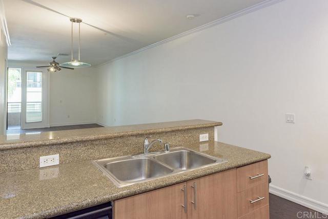 Detail Gallery Image 2 of 35 For 1480 Broadway #2415,  San Diego,  CA 92101 - 2 Beds | 2 Baths