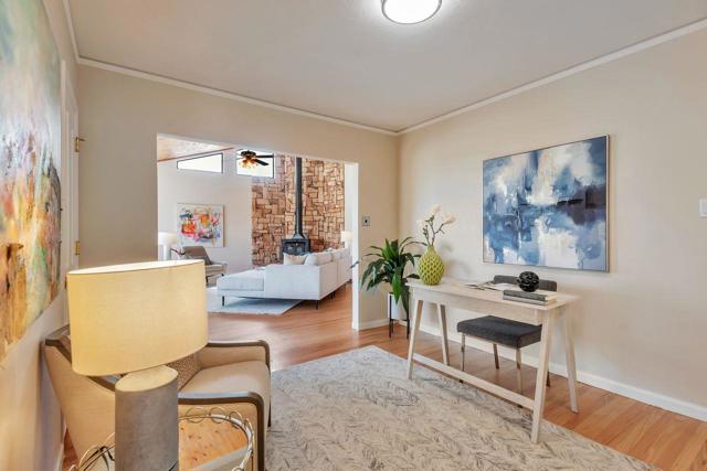 3709 Kenwood Avenue, San Mateo CA: https://media.crmls.org/mediaz/109e8127-85cb-4478-9fb1-05f5f4b7b4f7.jpg