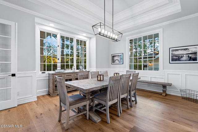 28845 Countryside Drive, Agoura Hills CA: https://media.crmls.org/mediaz/109ec595-6222-4dd8-acb5-e90f01238e0d.jpg