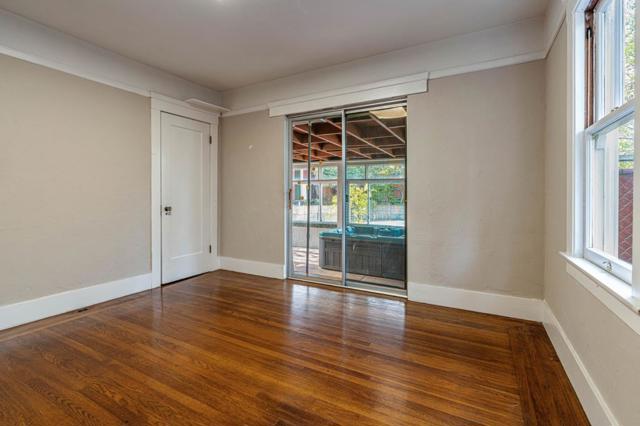 Image 15 of 36 For 1349 Drake Avenue
