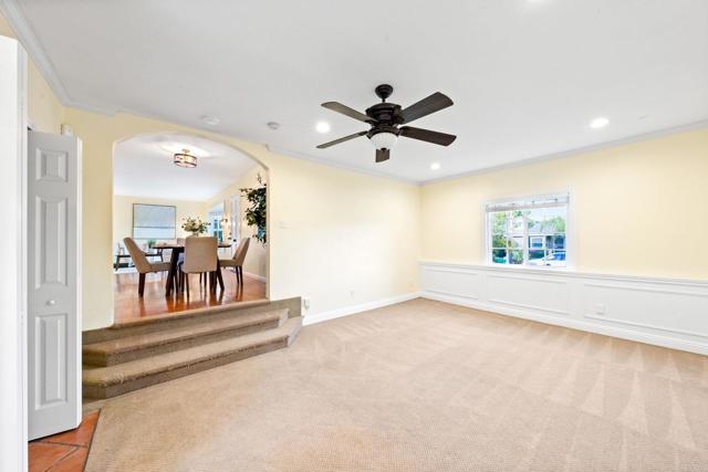 4920 Elsa Road, San Diego CA: https://media.crmls.org/mediaz/10a0c05b-1d48-4db5-aa63-1630db8325fc.jpg