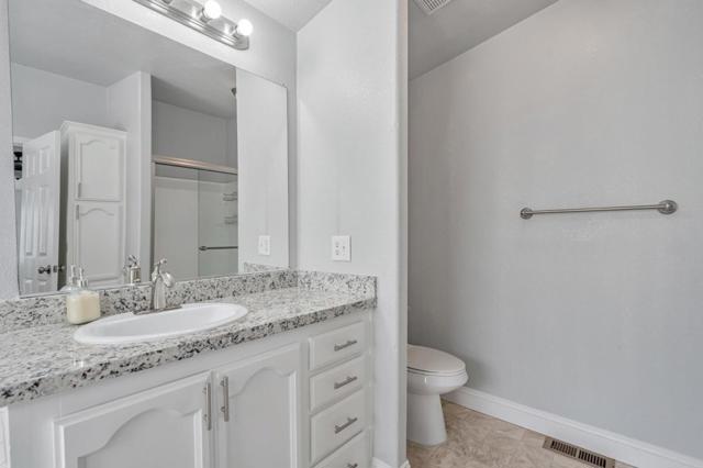 600 E Weddell Drive, Sunnyvale CA: https://media.crmls.org/mediaz/10a0faed-7eed-477b-9c2b-59944bf25c85.jpg