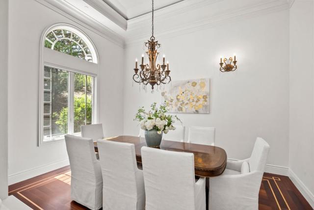 12690 Dianne Drive, Los Altos Hills CA: https://media.crmls.org/mediaz/10a183ac-ccb4-499d-a69b-a2cb4ac29aaf.jpg