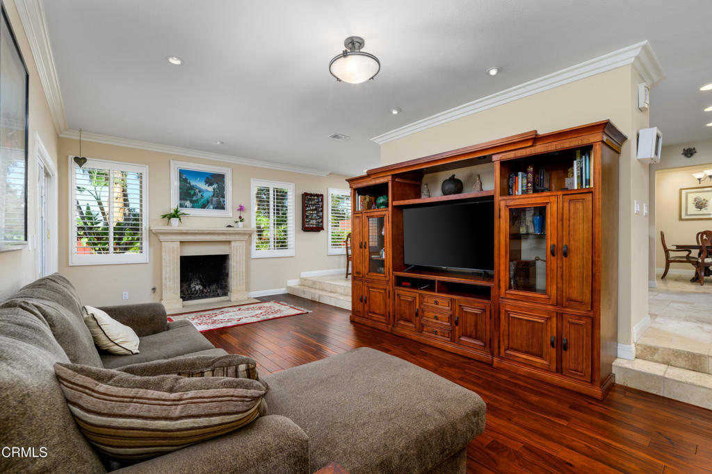 MLS #V1-32958 image #3