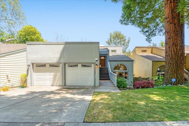 334 Lee Street, Santa Cruz CA: https://media.crmls.org/mediaz/10a2126d-4cfb-49aa-b557-ce080cc3983b.jpg