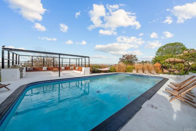 Detail Gallery Image 37 of 57 For 4322 Vista Coronado Dr, Chula Vista,  CA 91910 - 3 Beds | 3 Baths