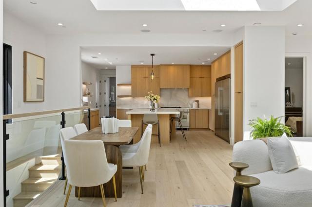 18061 Saratoga Los Gatos Road, Monte Sereno CA: https://media.crmls.org/mediaz/10a63b99-2a58-4076-aade-77114981cf3a.jpg