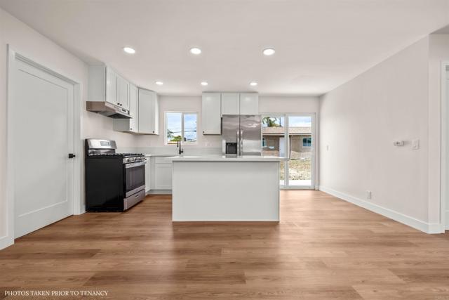 Detail Gallery Image 6 of 18 For 5372 Barstow St, San Diego,  CA 92117 - 4 Beds | 2 Baths