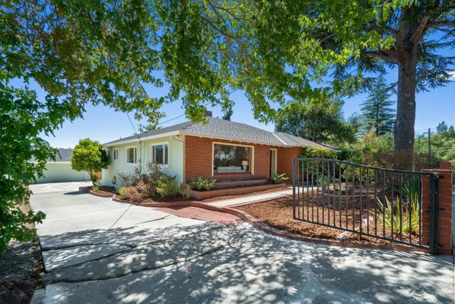 656 Prospect, Santa Cruz CA: https://media.crmls.org/mediaz/10a7da2c-366a-48c6-b7c0-c6fd48ad47c3.jpg