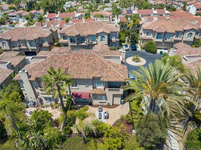 6786 Via Casa Del Sol, Carlsbad, California 92009, 4 Bedrooms Bedrooms, ,2 BathroomsBathrooms,Townhouse,For Sale,Via Casa Del Sol,240018796SD