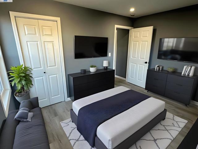 2441 Glenlock St, San Pablo CA: https://media.crmls.org/mediaz/10aa2549-c021-4c89-be6e-87ae7b100072.jpg