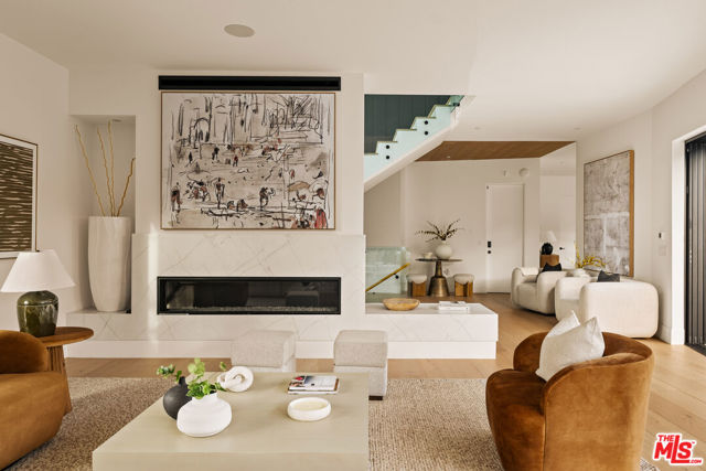 5988 W 76th Street, Los Angeles CA: https://media.crmls.org/mediaz/10aac601-c3eb-4d90-a515-784f5b28b878.jpg