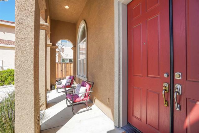 5018 Southport Ct, Antioch CA: https://media.crmls.org/mediaz/10abd4a2-2d00-4b15-9517-8e6005dc6005.jpg