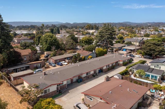 2030 Kinsley Street, Santa Cruz CA: https://media.crmls.org/mediaz/10ac8d4d-331e-4d8b-b2f9-0c50e8144150.jpg