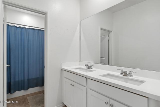 30207 Honor Court, Menifee CA: https://media.crmls.org/mediaz/10acb8e6-08ce-4d97-94bb-edfc554b9cd6.jpg