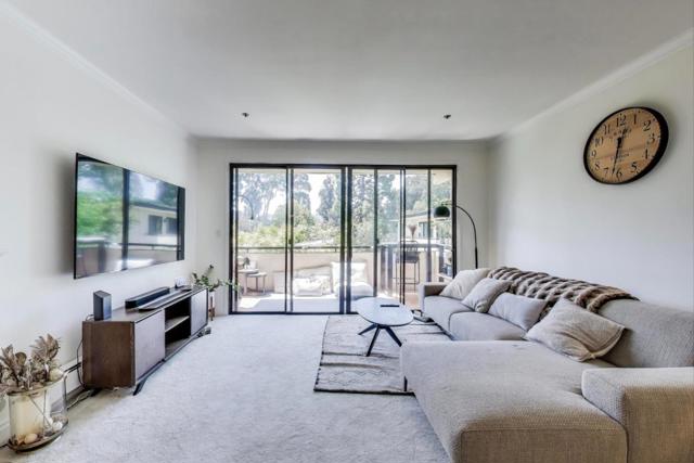 525 Almer Road, Burlingame CA: https://media.crmls.org/mediaz/10ae3b75-a54f-4f7d-8d56-00d16ebe8ff1.jpg