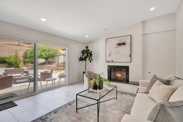 Home for Sale in Bonita
