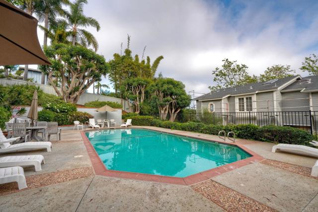 Detail Gallery Image 46 of 48 For 2132 S. Coast Hwy, Oceanside,  CA 92054 - 2 Beds | 2 Baths