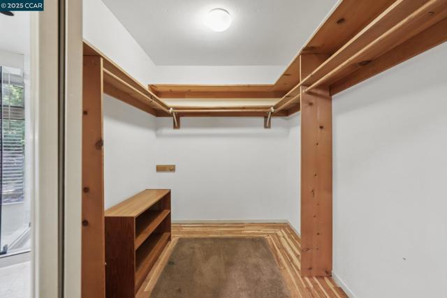 58 Saint Andrews Ln, Alamo CA: https://media.crmls.org/mediaz/10b013ed-e75b-4103-9afe-7a607d524849.jpg